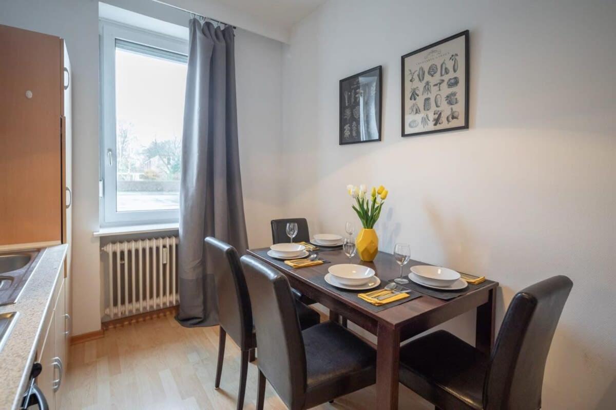 Beautiful 2 Bedroom Apartment Incl Parking 汉堡 外观 照片