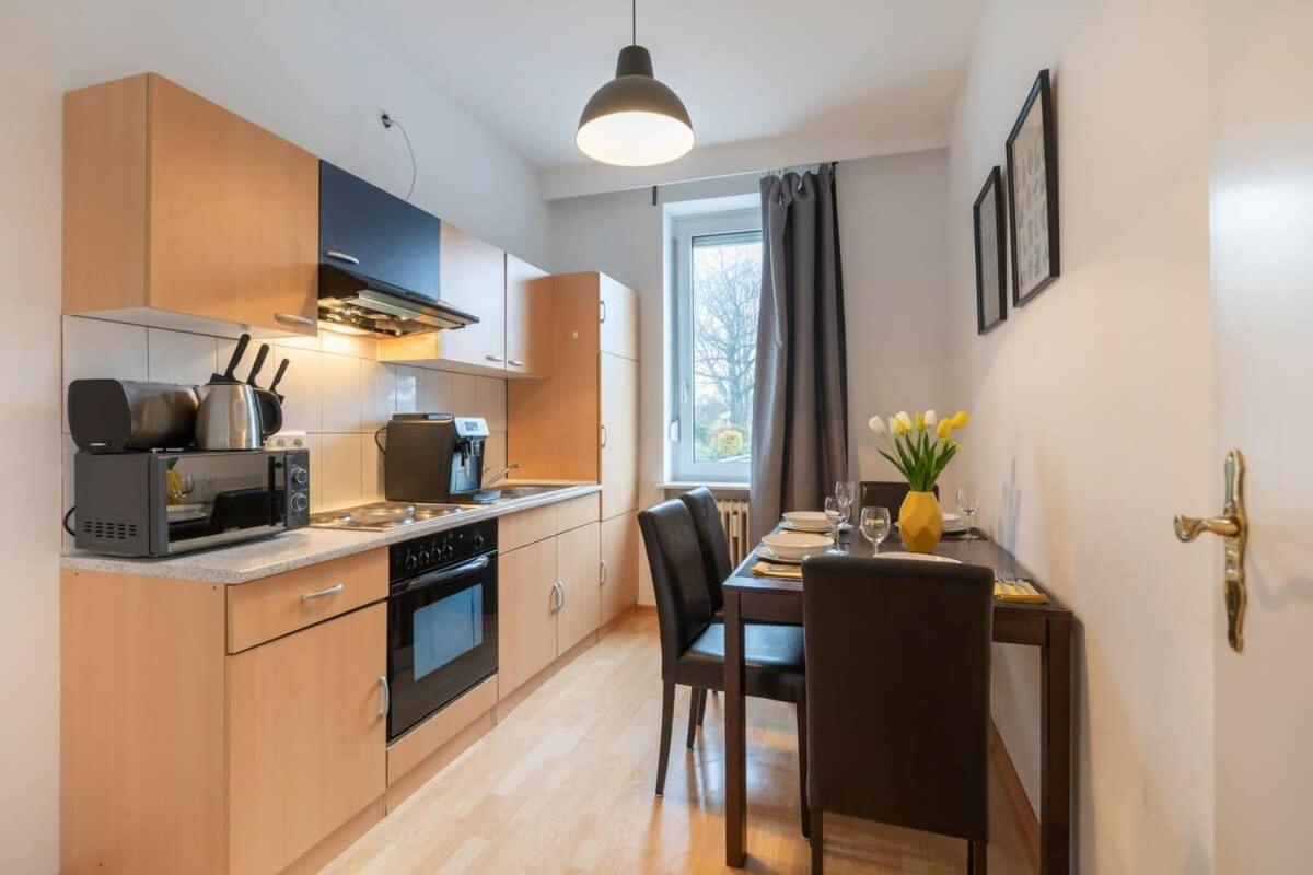 Beautiful 2 Bedroom Apartment Incl Parking 汉堡 外观 照片